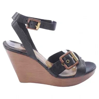 Pre-owned Chloé Leather Sandals In Black