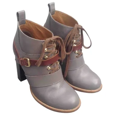 Pre-owned Chloé Leather Lace Up Boots In Grey