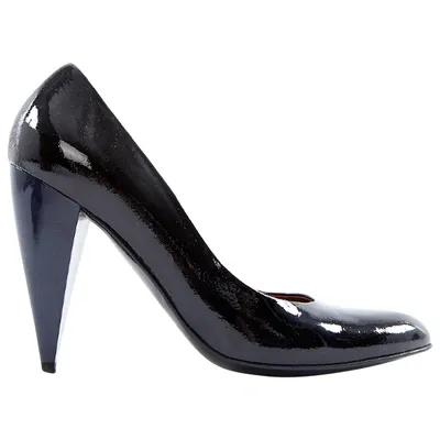 Pre-owned Lanvin Patent Leather Heels In Black