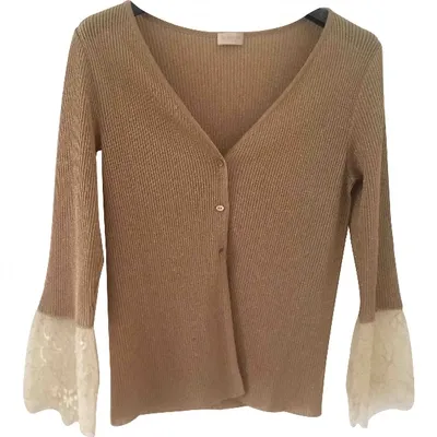 Pre-owned Valentino Gold Synthetic Knitwear