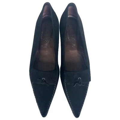 Pre-owned Tod's Flats In Black