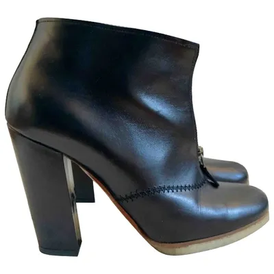 Pre-owned Lanvin Leather Ankle Boots In Black