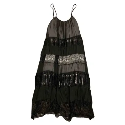 Pre-owned Alice And Olivia Lace Mid-length Dress In Black