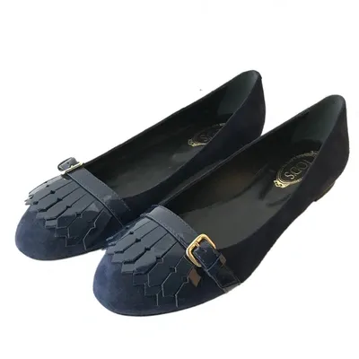 Pre-owned Tod's Ballet Flats In Navy