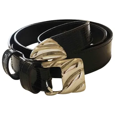 Pre-owned Versace Leather Belt In Brown