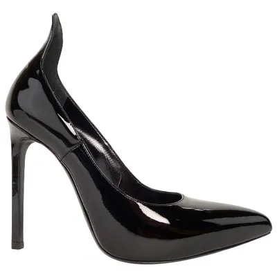 Pre-owned Saint Laurent Patent Leather Heels In Black