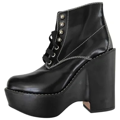 Pre-owned Chloé Leather Ankle Boots In Black