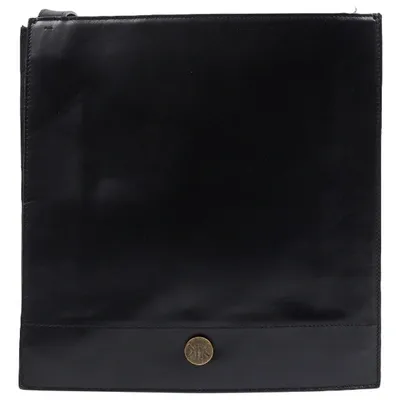 Pre-owned Kenzo Leather Clutch Bag In Black