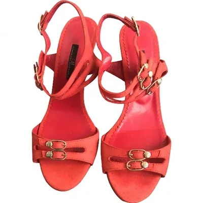 Pre-owned Carolina Herrera Sandals In Red