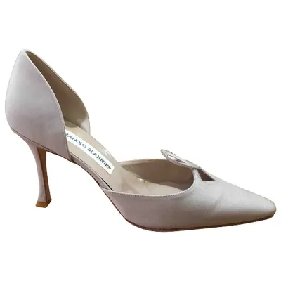 Pre-owned Manolo Blahnik Leather Heels In Grey