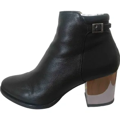 Pre-owned Jimmy Choo Leather Ankle Boots In Black