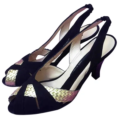 Pre-owned Sergio Rossi Heels In Black