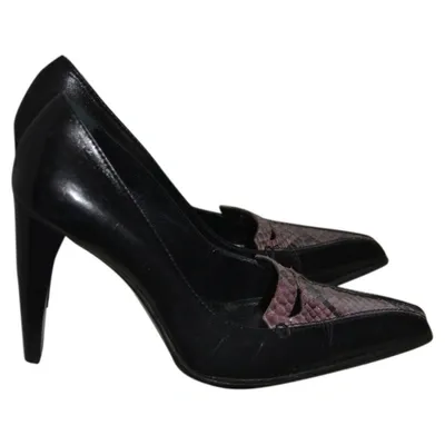 Pre-owned Casadei Leather Heels In Black