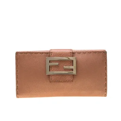 Pre-owned Fendi Rose Gold Metallic Leather Selleria Wallet In Pink