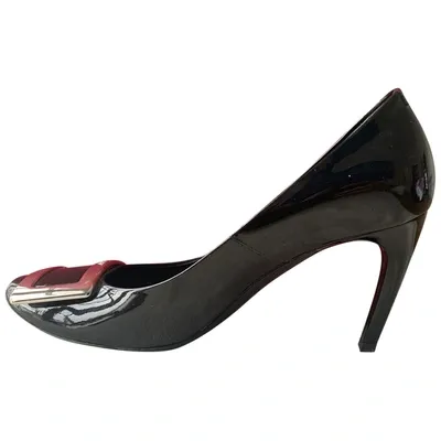 Pre-owned Roger Vivier Patent Leather Heels In Black