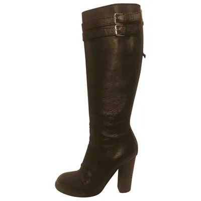 Pre-owned Chloé Leather Boots In Black