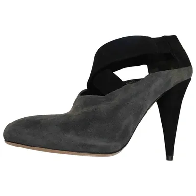 Pre-owned Prada Heels In Anthracite