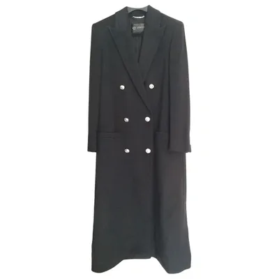 Pre-owned Versace Wool Coat In Black