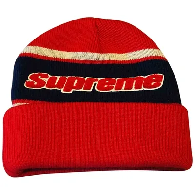 Pre-owned Supreme Beanie In Red