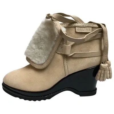 Pre-owned Celine Leather Snow Boots In Ecru