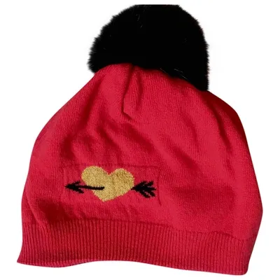 Pre-owned Moschino Wool Beanie In Red