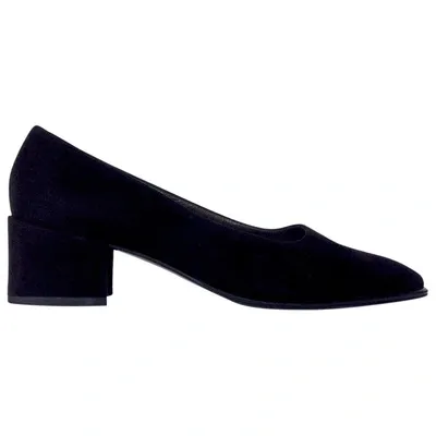 Pre-owned Casadei Heels In Black