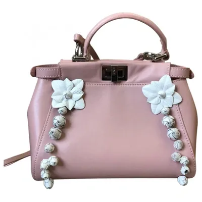 Pre-owned Fendi Peekaboo Leather Handbag In Pink