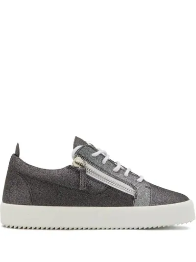 Giuseppe Zanotti Gail Metallized Low-top Sneakers In Grey