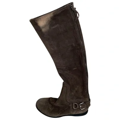 Pre-owned Miu Miu Boots In Brown