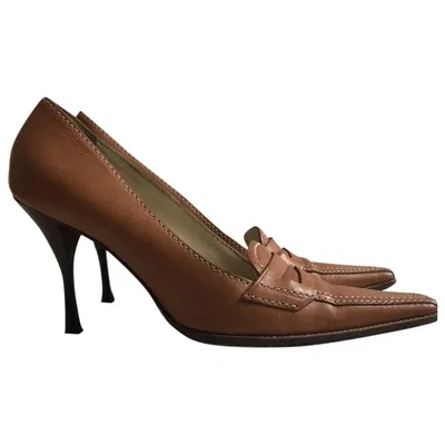 Pre-owned Prada Leather Heels In Camel