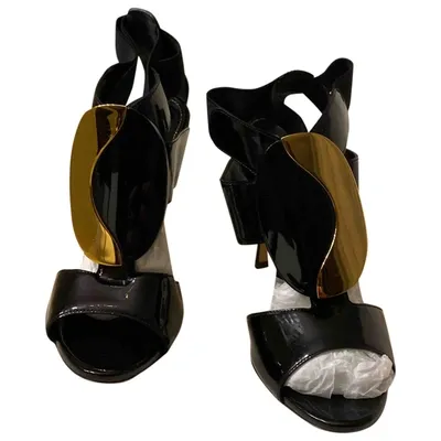 Pre-owned Sergio Rossi Patent Leather Sandals In Black