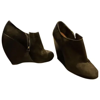 Pre-owned Alaïa Ankle Boots In Black