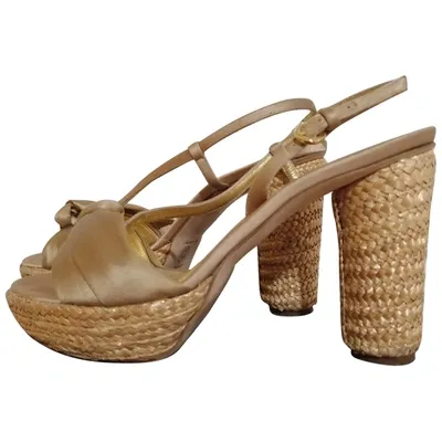 Pre-owned Rodo Cloth Sandals In Beige