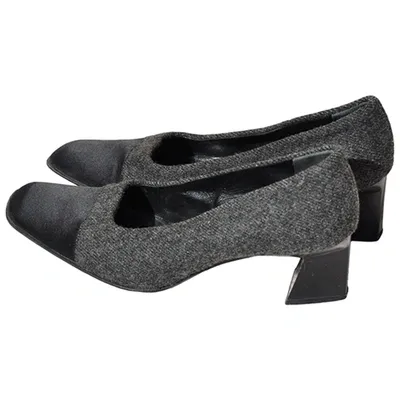 Pre-owned Prada Tweed Heels In Anthracite