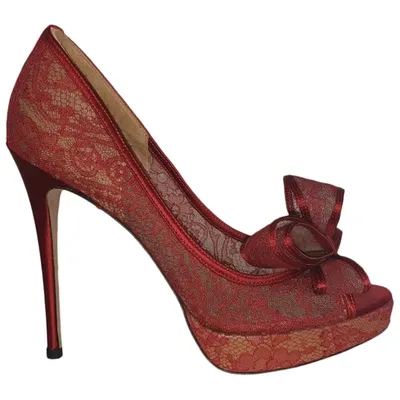 Pre-owned Valentino Garavani Cloth Heels In Red