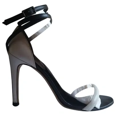 Pre-owned Sergio Rossi Leather Sandal In White