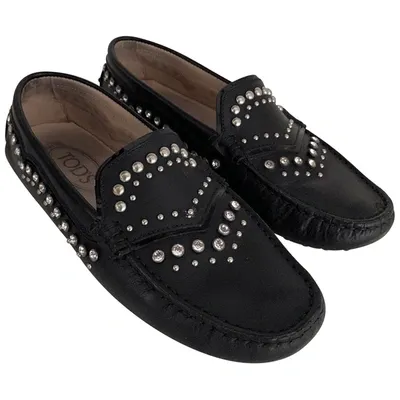 Pre-owned Tod's Leather Flats In Black