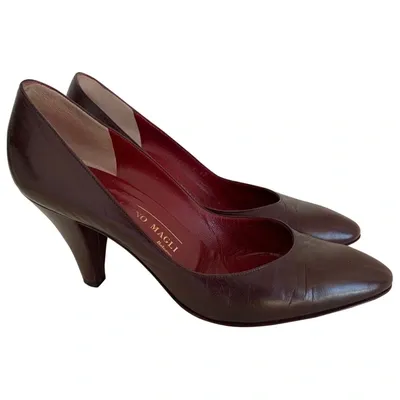 Pre-owned Bruno Magli Leather Heels In Burgundy