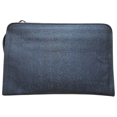 Pre-owned Valentino Garavani Clutch Bag In Navy