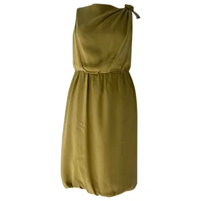 Pre-owned Max Mara Silk Mid-length Dress In Yellow