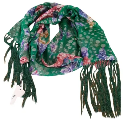 Pre-owned Dolce & Gabbana Silk Scarf In Green