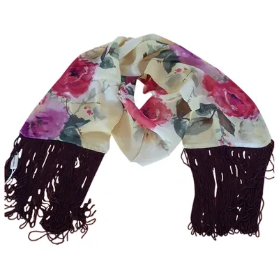 Pre-owned Dolce & Gabbana Silk Scarf In Multicolour