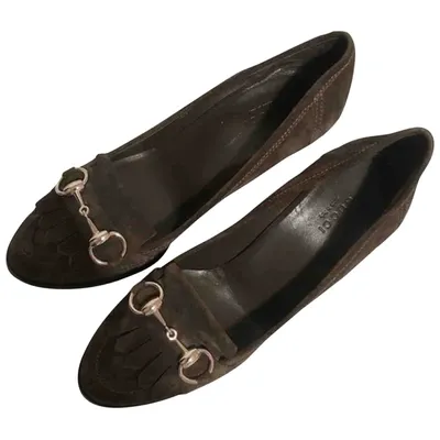 Pre-owned Gucci Flats In Brown