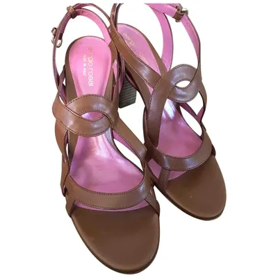 Pre-owned Sergio Rossi Leather Sandals In Camel