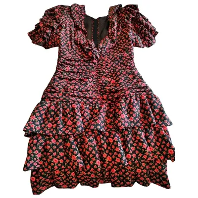 Pre-owned Valentino Silk Mid-length Dress In Red