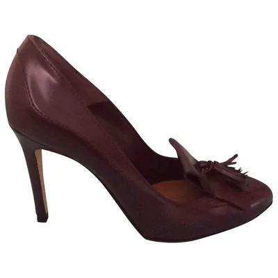 Pre-owned Carolina Herrera Leather Heels In Burgundy