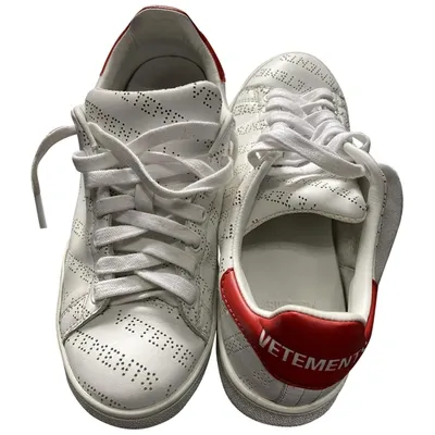 Pre-owned Vetements Leather Trainers In White