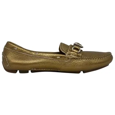 Pre-owned Prada Patent Leather Flats In Metallic