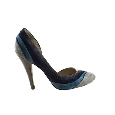 Pre-owned Casadei Heels In Grey