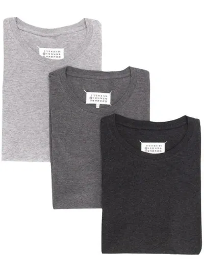 Maison Margiela Set Mit Drei 'stereo' T-shirts In Grey